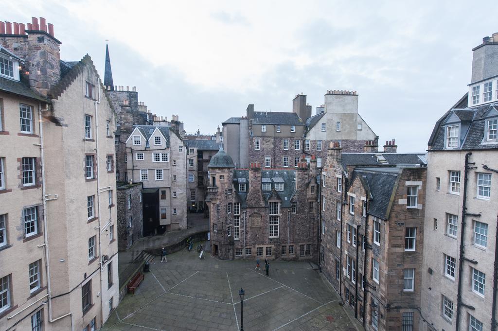 Writers View, Royal Mile Apartment Edinburgh Edimburgo Quarto foto