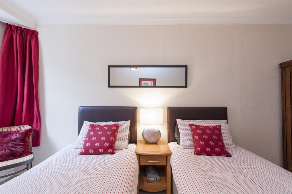 Writers View, Royal Mile Apartment Edinburgh Edimburgo Exterior foto