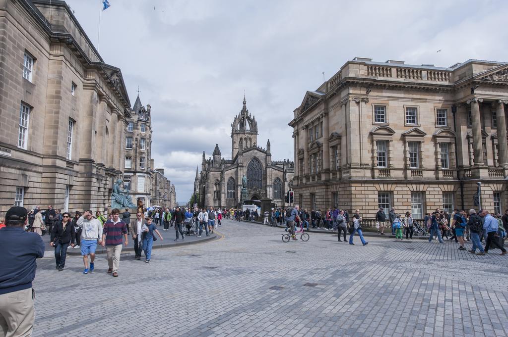 Writers View, Royal Mile Apartment Edinburgh Edimburgo Exterior foto